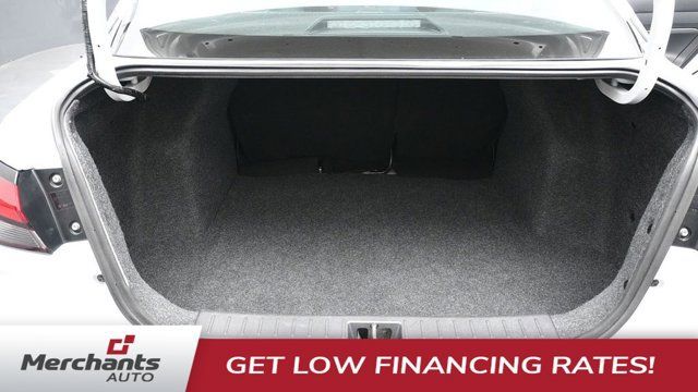 Used 2025 Nissan Versa SV FWD image 14
