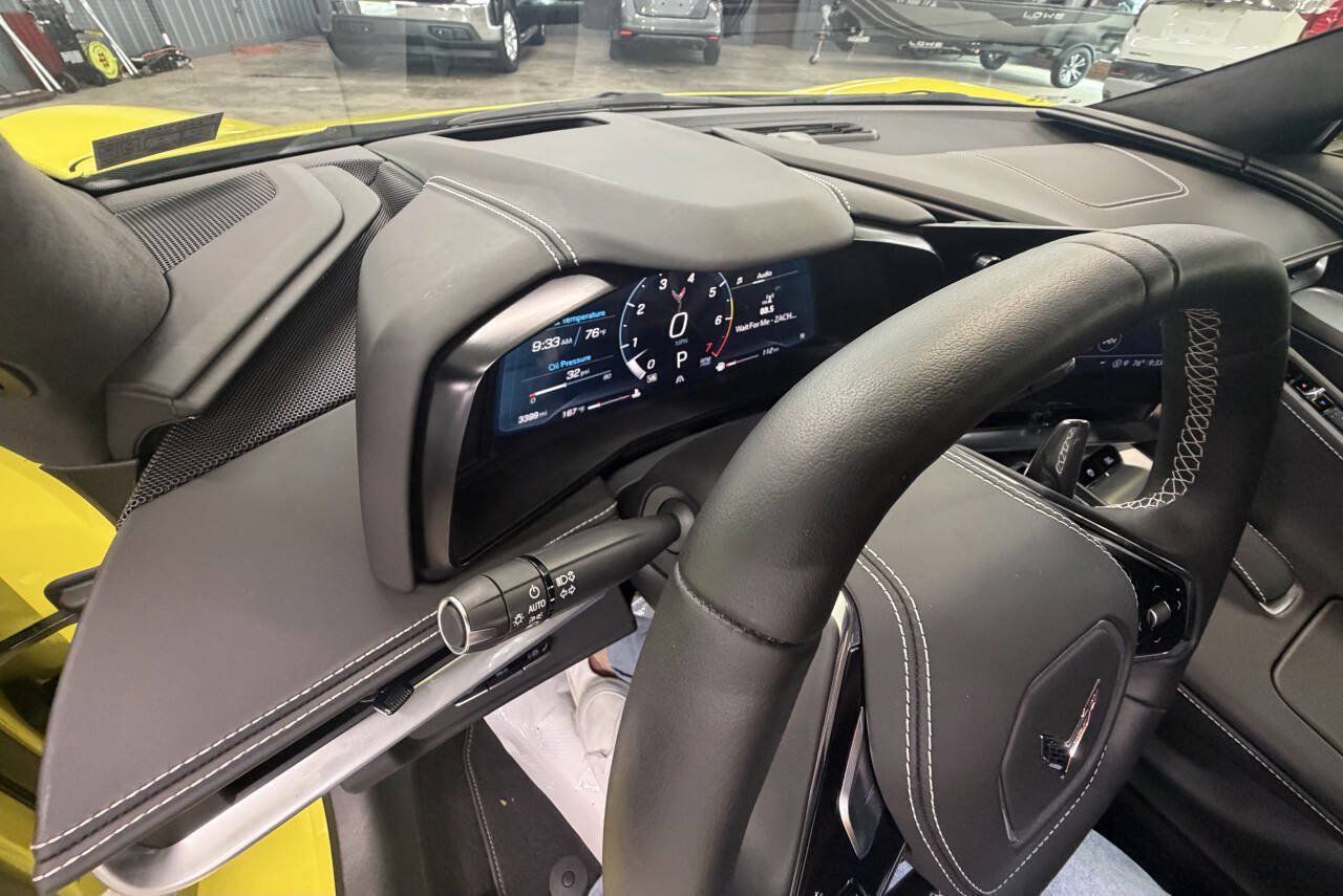 Used 2023 Chevrolet Corvette Stingray Premium Cpe w/ 3LT RWD image 25