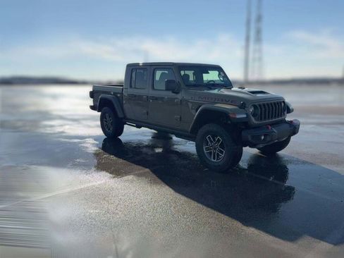 New 2026 Jeep Gladiator Mojave image 16