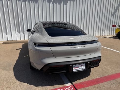 Used 2021 Porsche Taycan Turbo AWD/4WD image 5