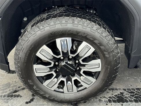 Used 2025 GMC Sierra 2500 Denali w/ Denali Reserve Package image 34