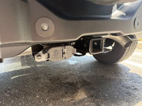 Used 2024 Ford Bronco Outer Banks AWD/4WD image 10