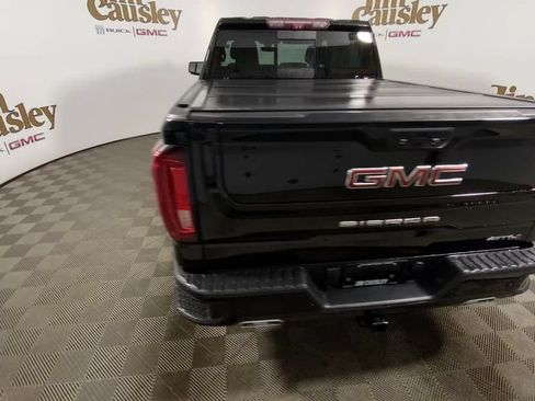 Used 2021 GMC Sierra 1500 AT4 w/ AT4 Value Package AWD/4WD image 7
