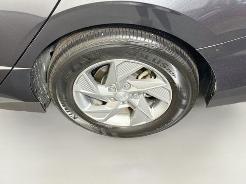 Used 2025 Hyundai Sonata SE FWD image 37