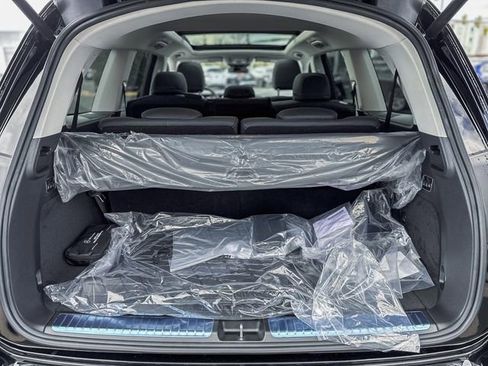 New 2026 Mercedes-Benz GLS 450 4MATIC image 10
