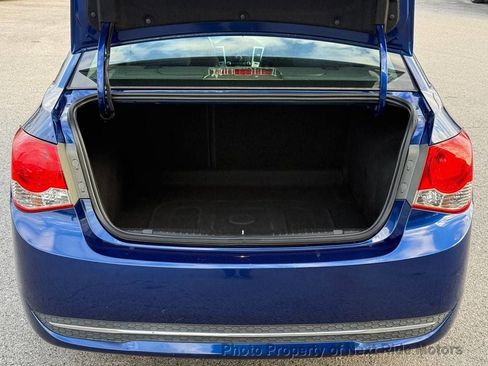 Used 2012 Chevrolet Cruze LT w/ All-Star Edition image 28