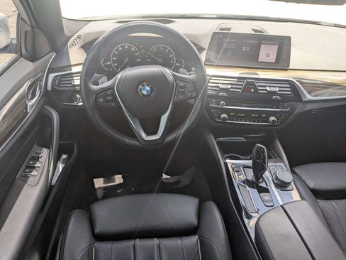 Used 2018 BMW 530i RWD image 18