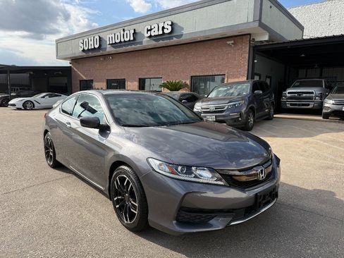 Used 2016 Honda Accord LX-S image 2