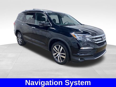Used 2017 Honda Pilot Touring image 5