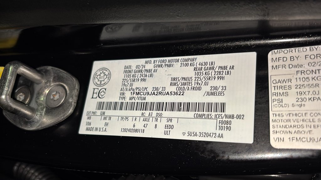 Used 2024 Ford Escape Platinum AWD/4WD image 34