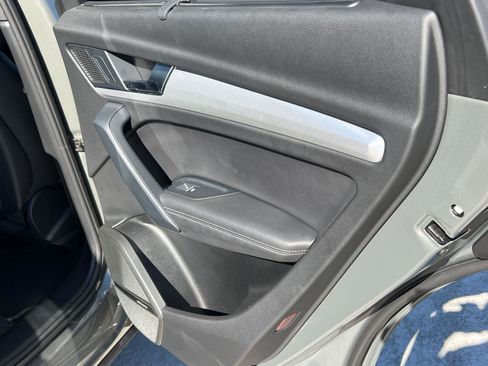 Certified 2023 Audi Q5 2.0T Premium Plus w/ Premium Plus Package image 16