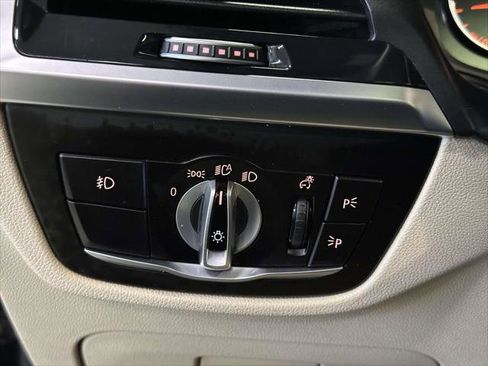 Used 2020 BMW X3 xDrive30i w/ Convenience Package image 18