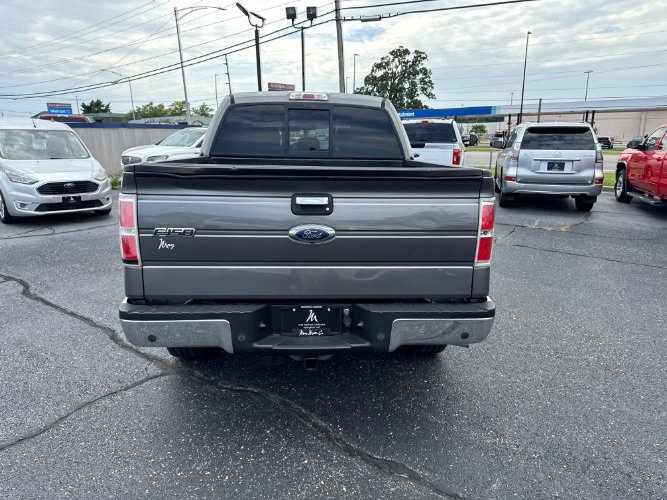 Used 2014 Ford F150 XLT w/ Equipment Group 302A Luxury AWD/4WD image 4