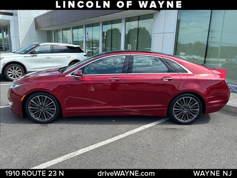 Used 2016 Lincoln MKZ AWD w/ Equipment Group 300A Reserve image 2