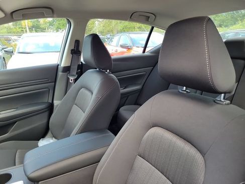 New 2026 Nissan Altima 2.5 SV FWD image 17