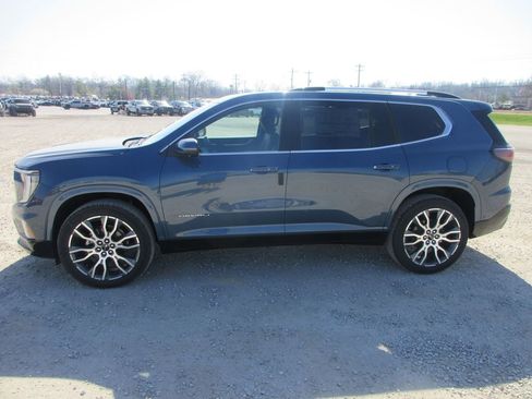 New 2026 GMC Acadia Denali Ultimate AWD/4WD image 9