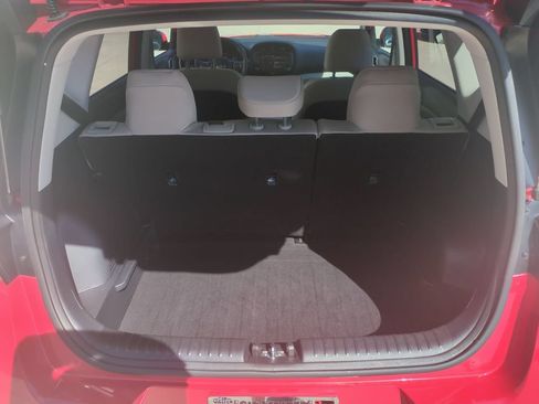 Used 2024 Kia Soul LX FWD image 30