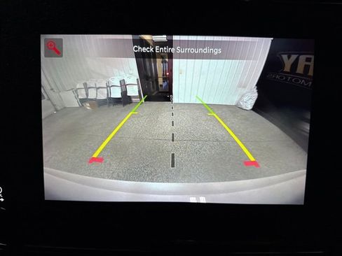 Used 2024 Jeep Wagoneer 4WD w/ Premium Group I image 9