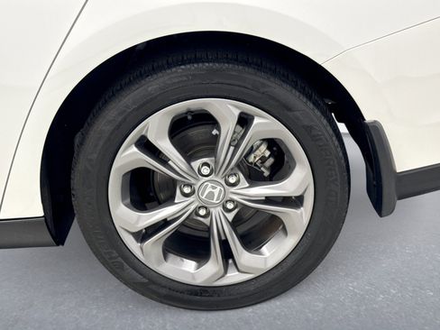 Used 2023 Honda Accord EX-L image 25