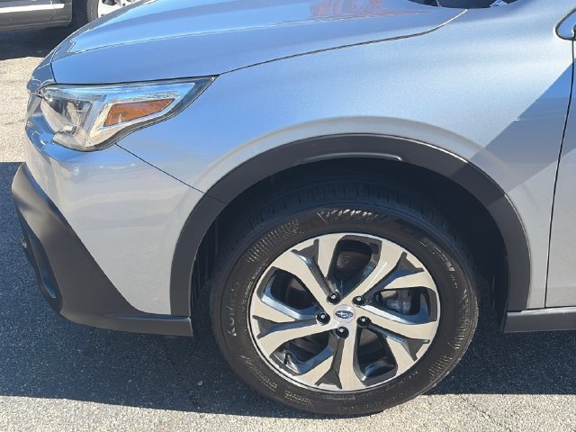 Used 2020 Subaru Outback Limited AWD/4WD image 9