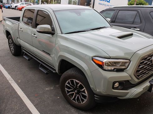 Used 2023 Toyota Tacoma TRD Sport w/ Black Out Package (TMS) RWD image 3