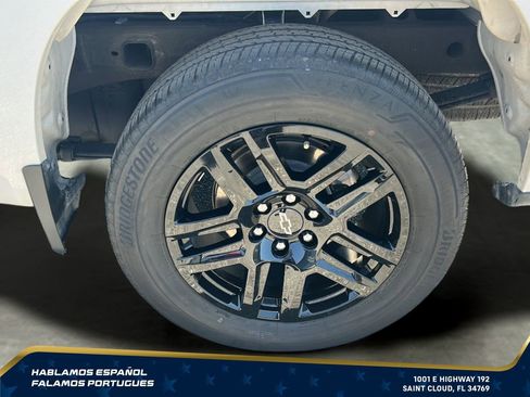 Used 2023 Chevrolet Silverado 1500 RST AWD/4WD image 36