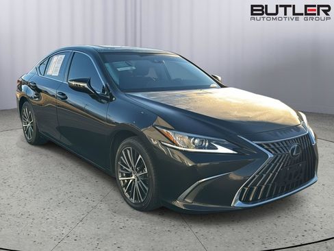 Certified 2022 Lexus ES 350 w/ Premium Package image 6