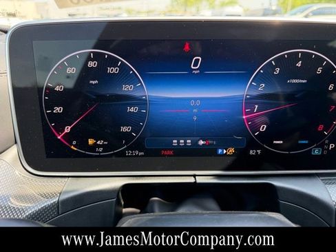 New 2026 Mercedes-Benz C 300 4MATIC Sedan image 17