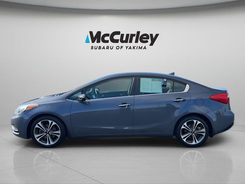 Used 2014 Kia Forte EX w/ Premium Package FWD image 3