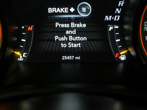 Used 2020 Dodge Challenger R/T image 34