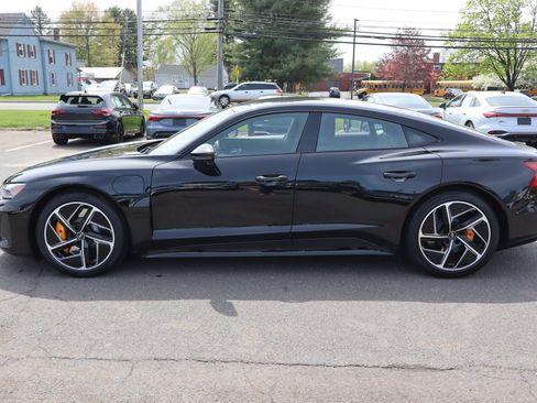 Used 2023 Audi RS e-tron GT w/ Carbon Performance Package AWD/4WD image 9