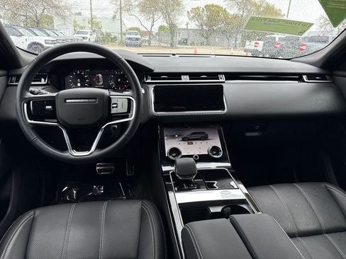 Used 2023 Land Rover Range Rover Velar R-Dynamic S image 5