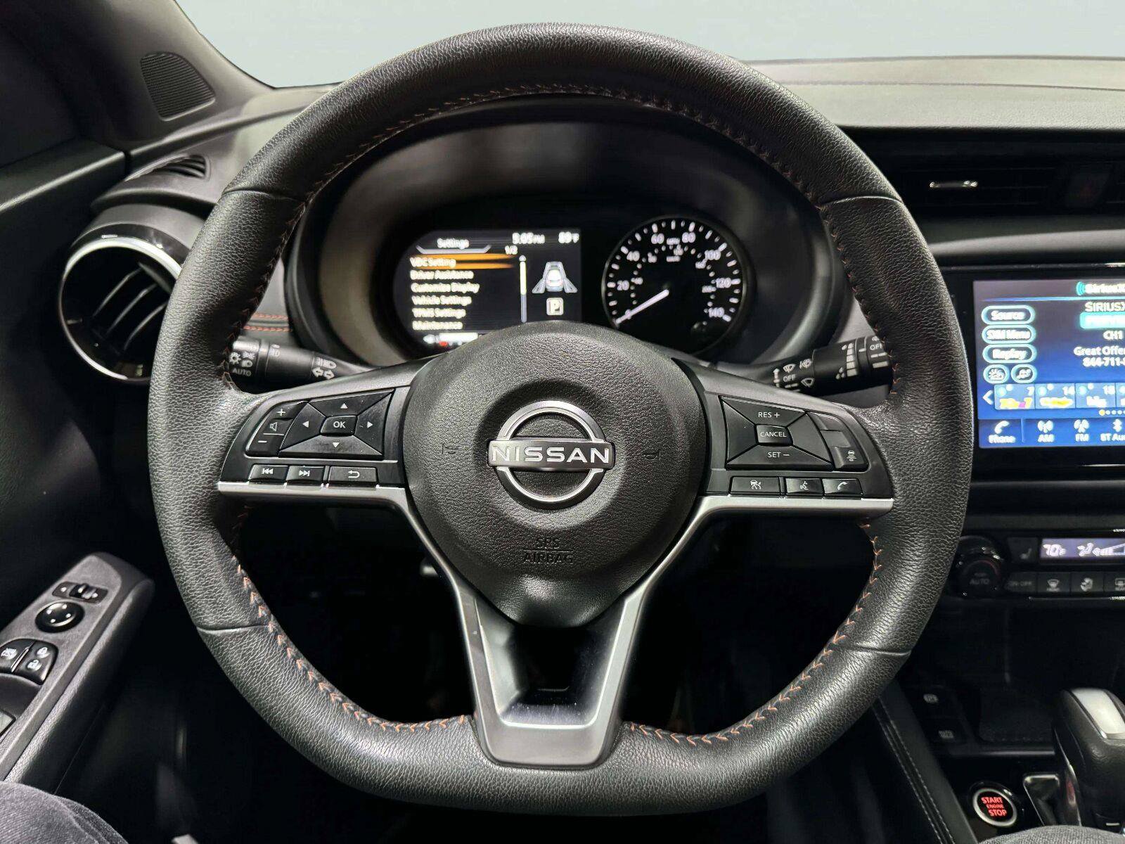 Used 2023 Nissan Kicks SR w/ SR Premium Package FWD image 30