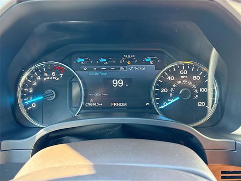 Used 2019 Ford F150 Lariat image 13