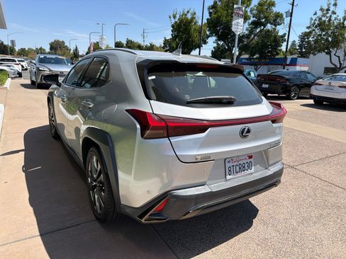 Used 2020 Lexus UX 250h F Sport w/ F Sport Premium Package AWD/4WD image 4