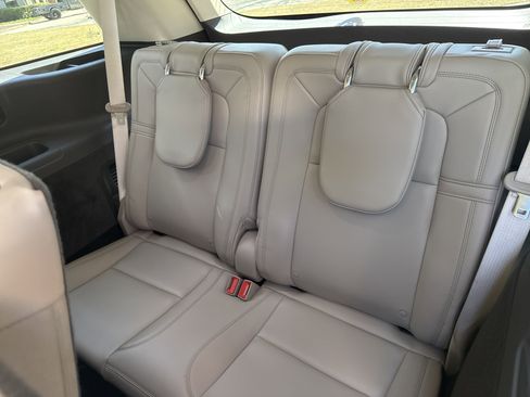 Used 2022 Lincoln Aviator Reserve w/ Equipment Group 201A image 22