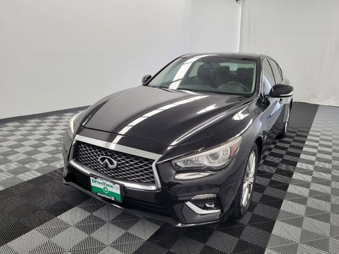 Used 2019 INFINITI Q50 Luxe w/ Essential Package (3.0T Luxe) AWD/4WD image 15