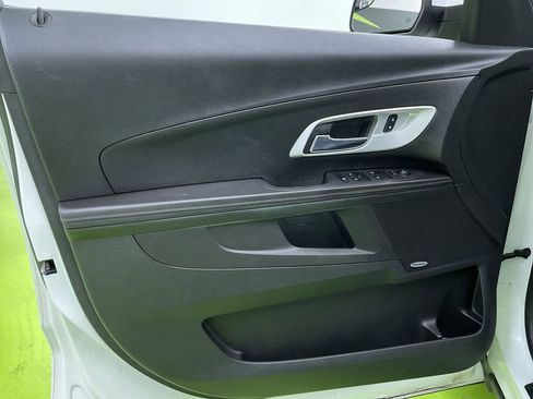 Used 2014 Chevrolet Equinox LT w/ Power Convenience Package AWD/4WD image 16
