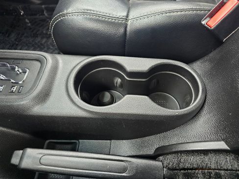 Used 2012 Jeep Wrangler Unlimited Sahara w/ Dual Top Group image 10