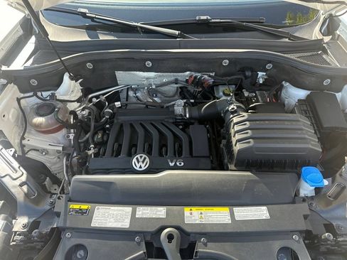 Used 2021 Volkswagen Atlas SE w/ Panoramic Sunroof Package AWD/4WD image 28