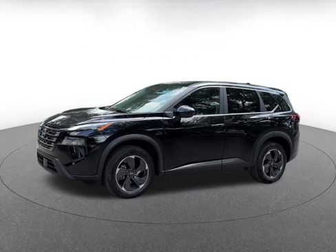 Used 2025 Nissan Rogue SV FWD image 8