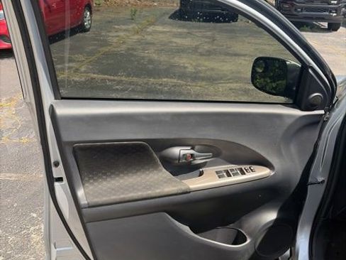 Used 2012 Scion xD FWD image 13