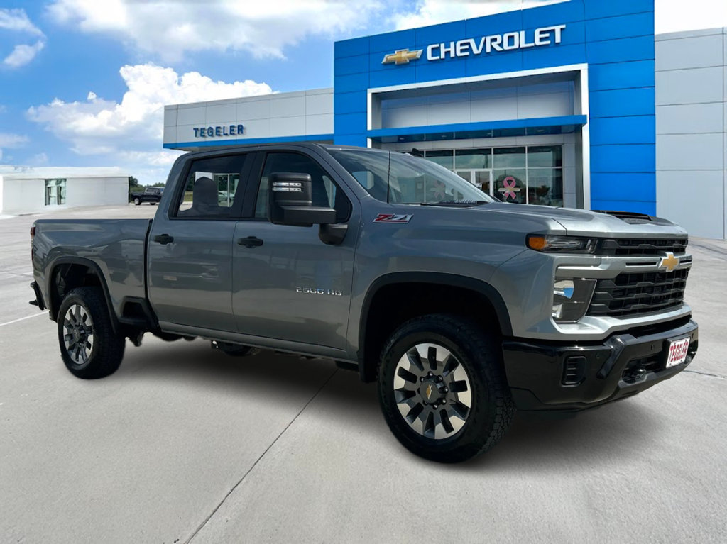 New 2026 Chevrolet Silverado 2500 Custom w/ Custom Value Package AWD/4WD image 3