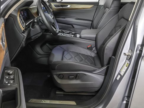 New 2026 Volkswagen Atlas SE image 21