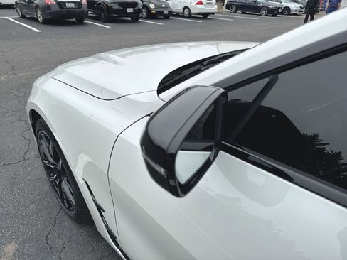 Used 2023 BMW i4 eDrive40 w/ M Sport Package image 6