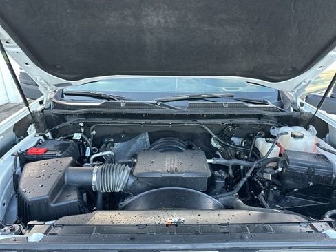 Used 2025 Chevrolet Silverado 2500 W/T w/ WT Convenience Package image 17