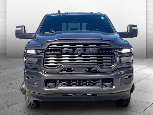 Used 2026 RAM 3500 Big Horn AWD/4WD image 2