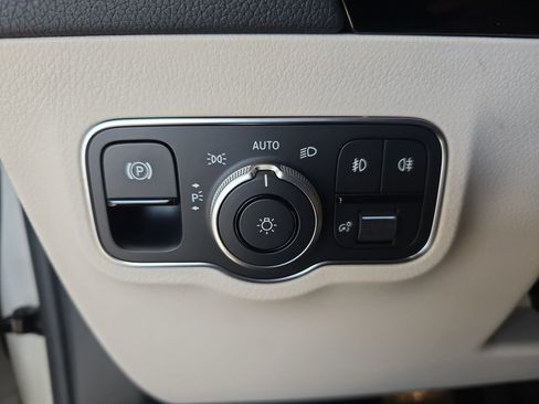 Certified 2026 Mercedes-Benz GLA 250 4MATIC image 26