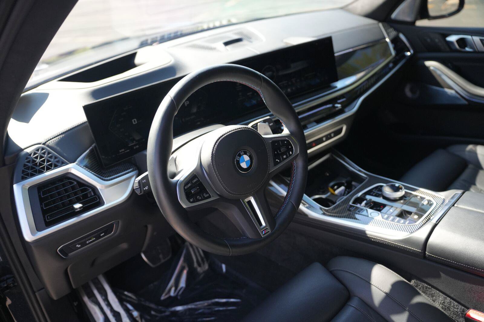 Used 2026 BMW X7 M60i AWD/4WD image 9