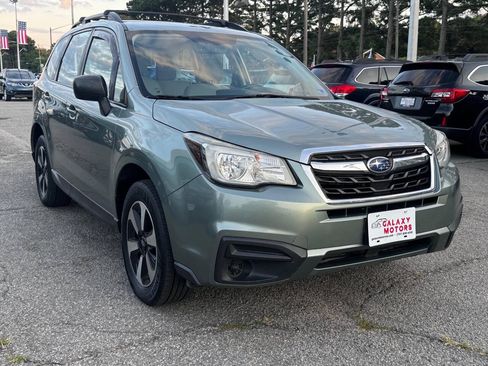 Used 2017 Subaru Forester 2.5i w/ Alloy Wheel Package AWD/4WD image 5